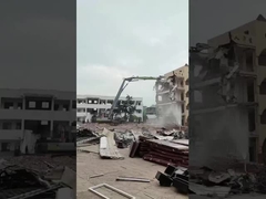 Tay cần với tầm với xa của máy xúc