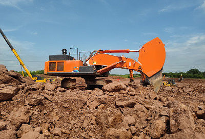 Excavator Rock Boom Arm cho sức mạnh tối đa trong các dự án đào đá