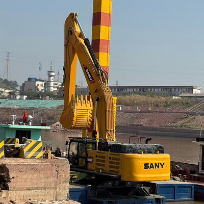 Cánh tay dài máy xúc được thiết kế cho tầm vươn xa và độ bền vượt trội